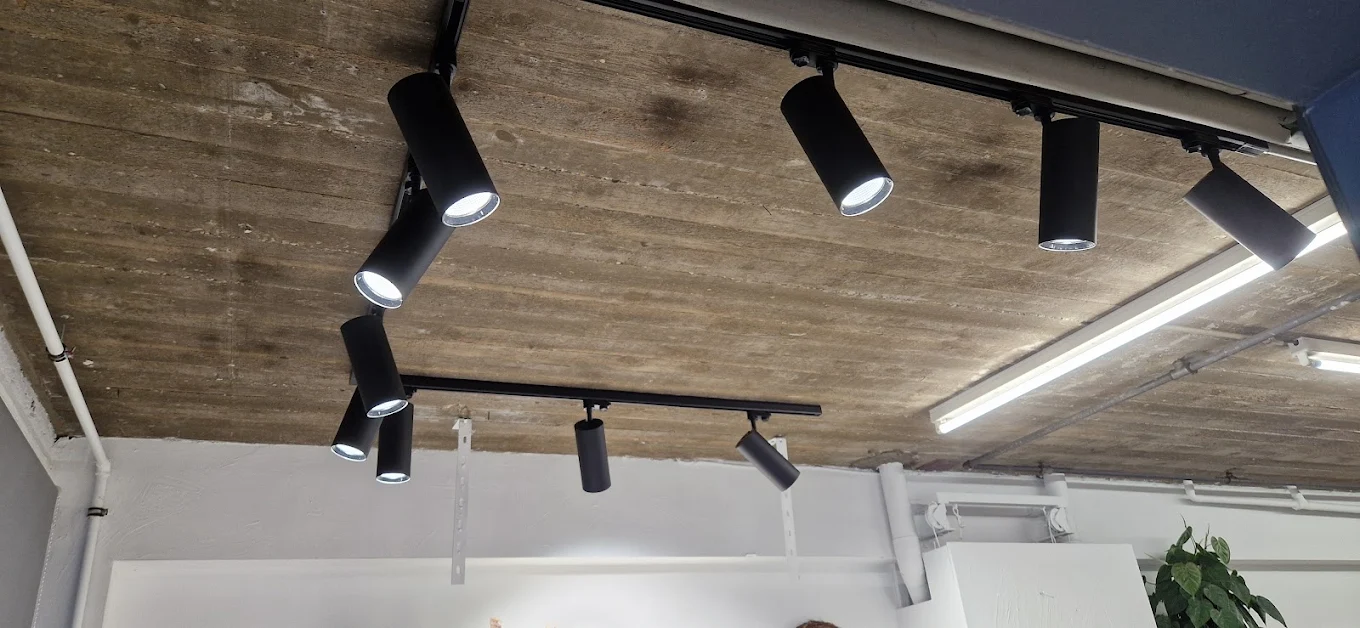 Verlichtingswerk van VBS Electro